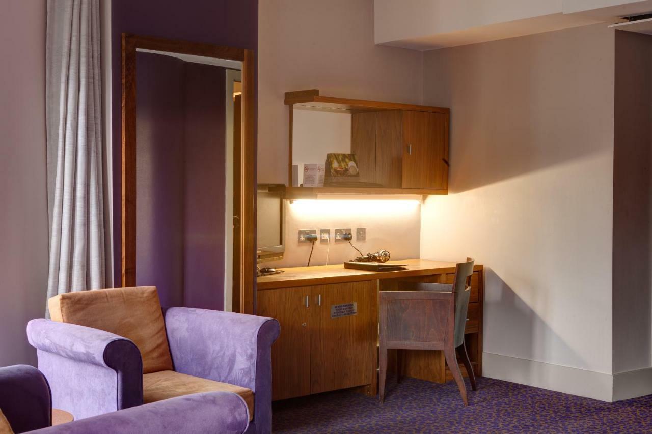 Osprey Hotel Naas Kültér fotó